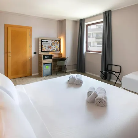 B&B Hotel Latina