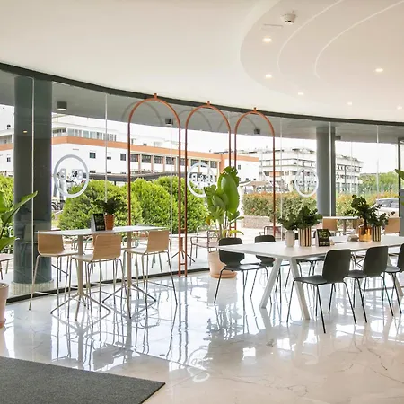 酒店 B&B Hotel Latina