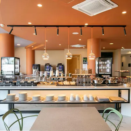 B&B Hotel Latina 拉蒂纳