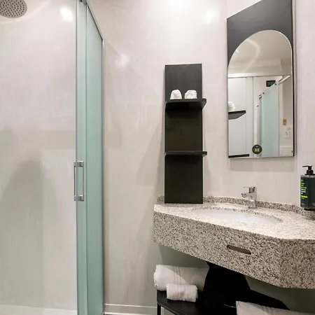 B&B Hotel Latina 3* 拉蒂纳