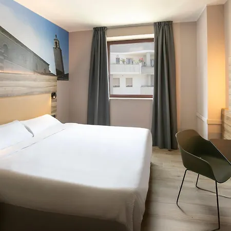 酒店 B&B Hotel Latina