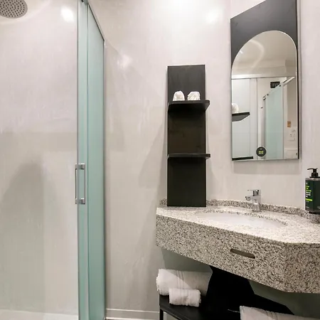 B&B Hotel Latina Hotel 3*