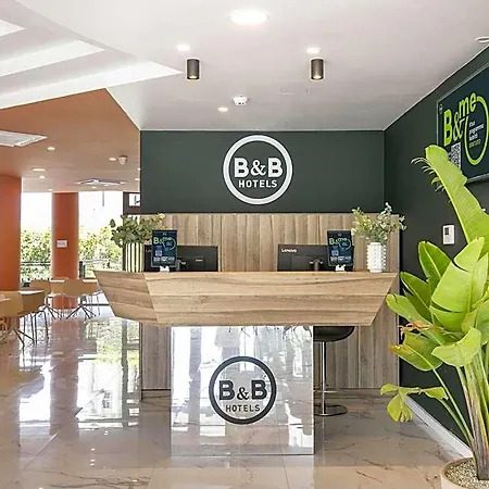 B&B Hotel Latina Hotel 3*