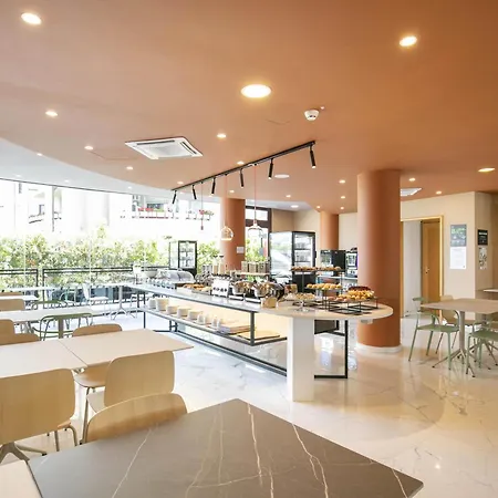 Hotel B&B Hotel Latina