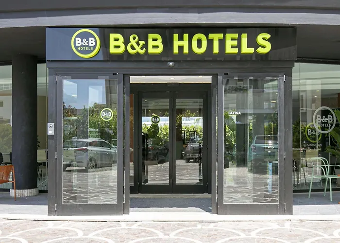 B&B Hotel Latina 3*